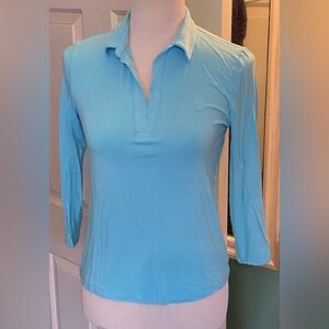 Blue 3/4 Sleeve V-Neck pullover top